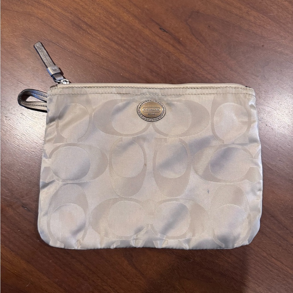 Coach C Logo Woven Print Pattern Leather Clutch Pouch Purse Bag insert